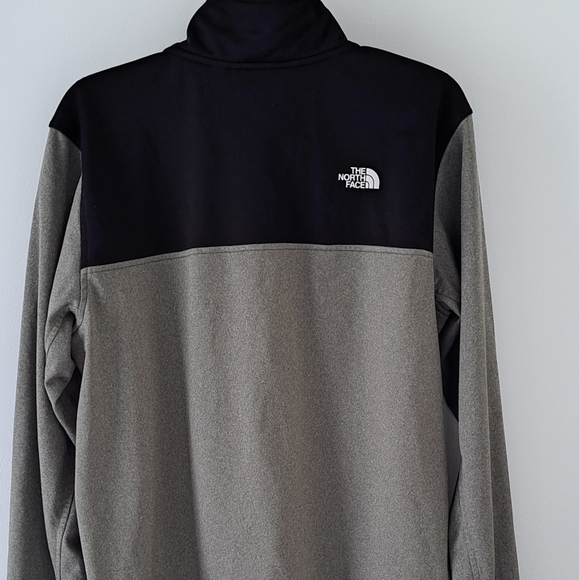 The North Face quarter zip men's large - Picture 2 of 4